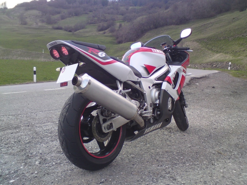 Datei:Yamaha-R6-Heckumbau.jpg