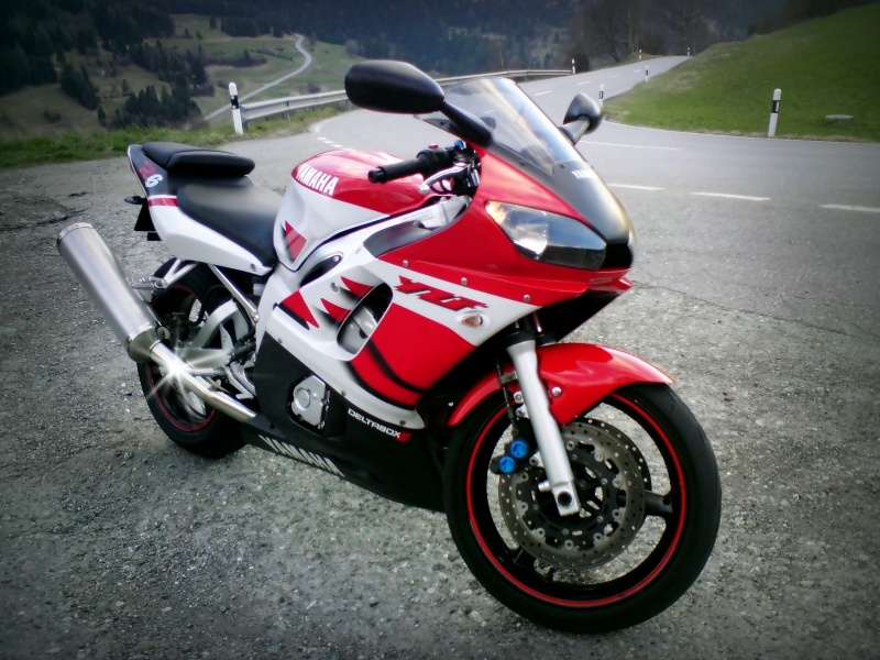 Datei:Yamaha-YZF-R6 1.jpg